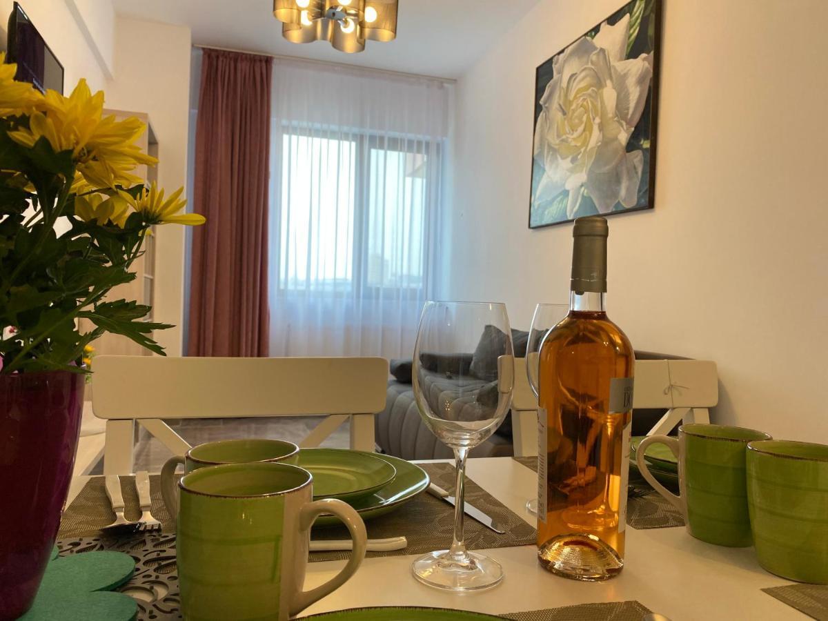 Studios & Apartments Palas By Glam Apartments Iasi Luaran gambar