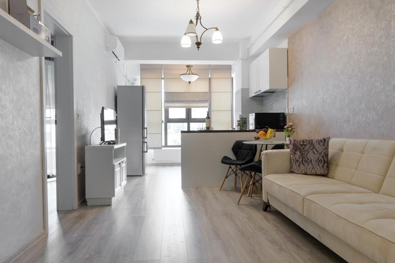 Studios & Apartments Palas By Glam Apartments Iasi Luaran gambar