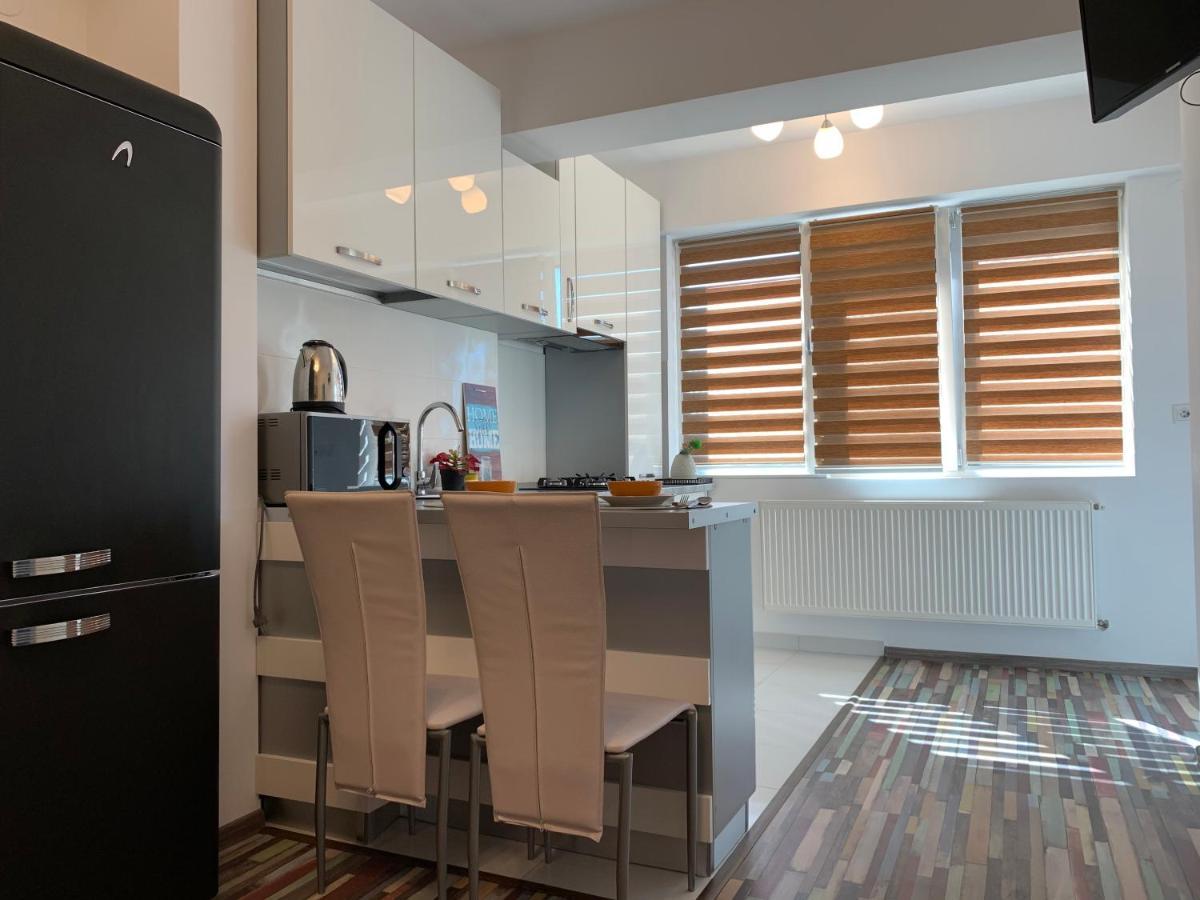 Studios & Apartments Palas By Glam Apartments Iasi Luaran gambar